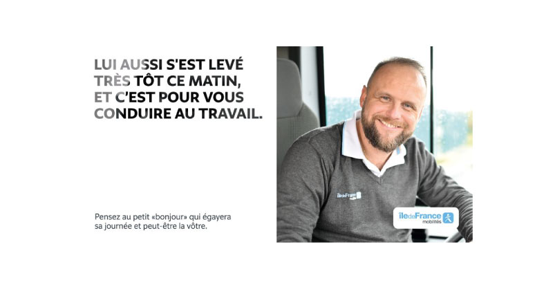 Des-saynètes-surprises-à-bord-des-bus-en-Île-de-France