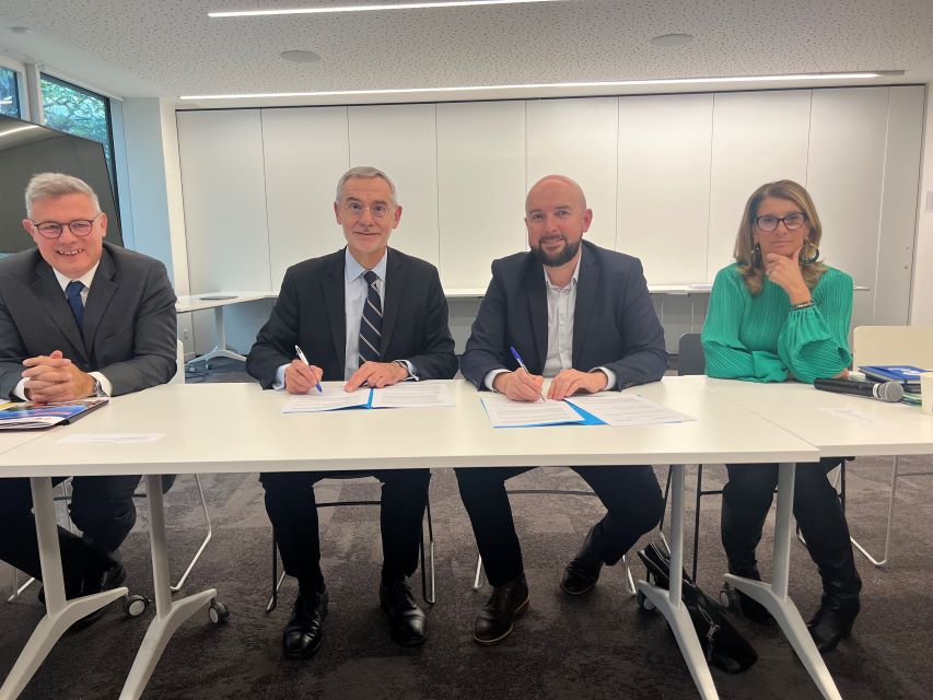 Renouvellement du contrat Intercommunalités de France avec Thierry Mallet