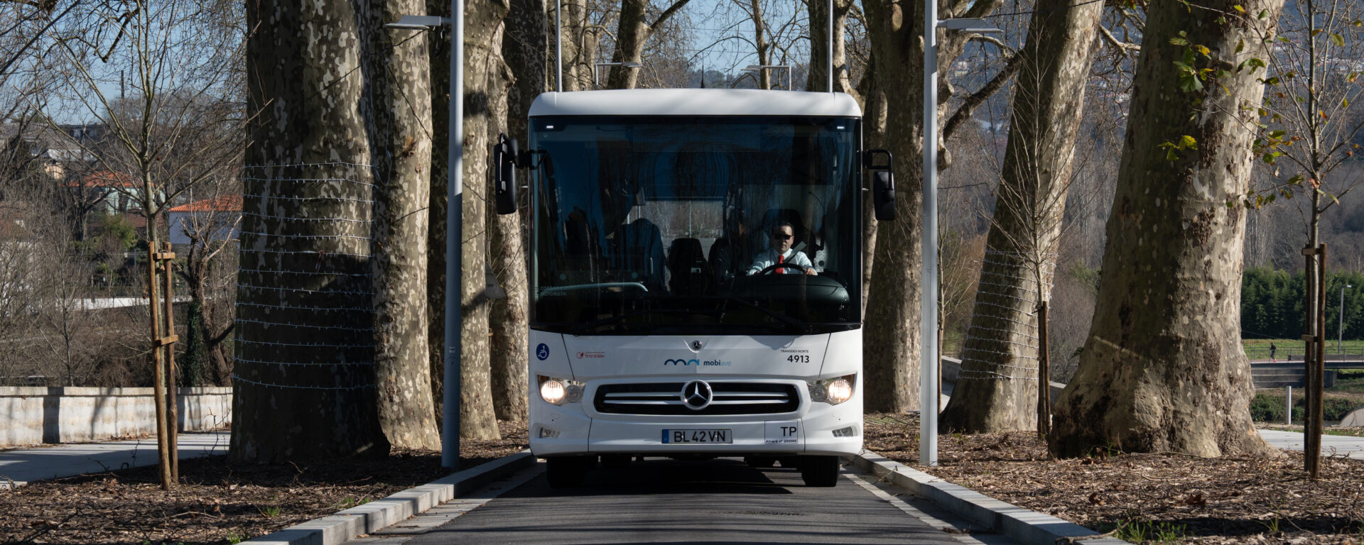 Mobiave bus in Portugal