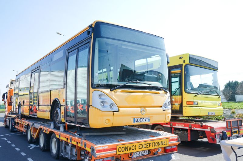 Grand Reims donne 3 bus à l'Ukraine