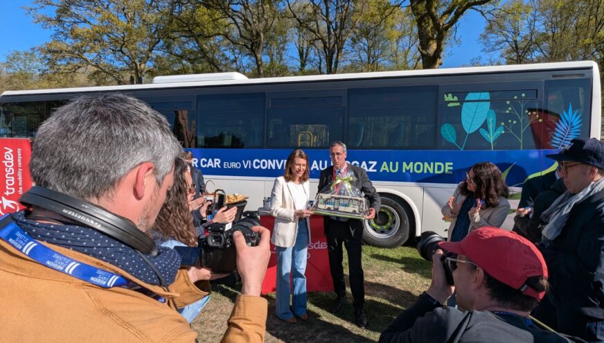 Inauguration du car scolaire