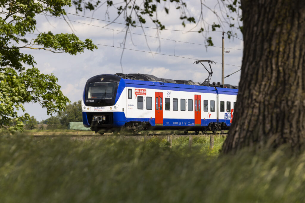 NordWestBahn train red doors - Holger Jacoby